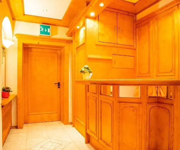 Hotel-pension * אשווגה