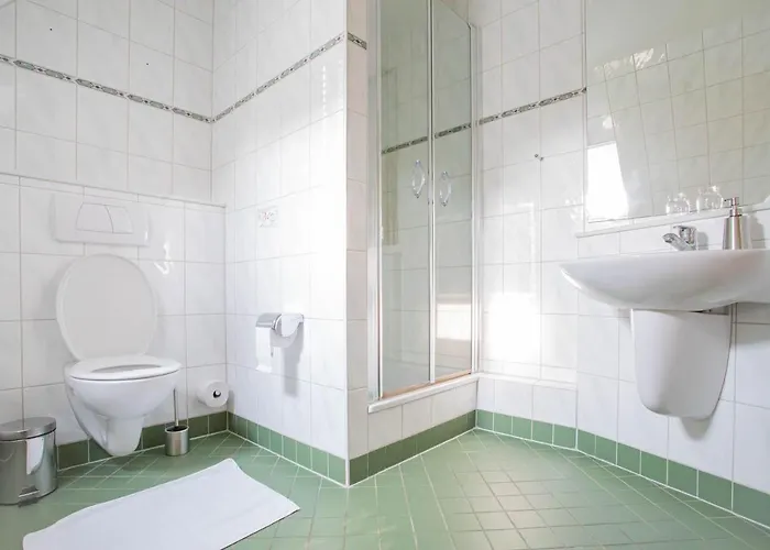 Hotel-pension * אשווגה