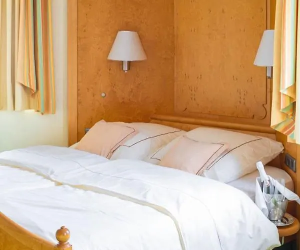 Hotel-pension * אשווגה